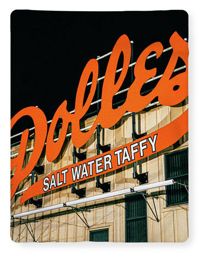 Famous Dolles Salt Water Taffy Sign - Blanket