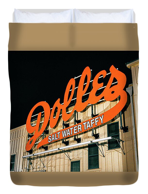 Famous Dolles Salt Water Taffy Sign - Duvet Cover