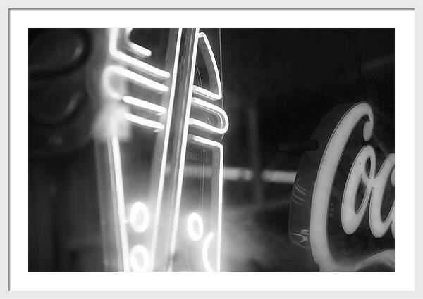 Milkshake Neon Sign in Black and White - Framed Print